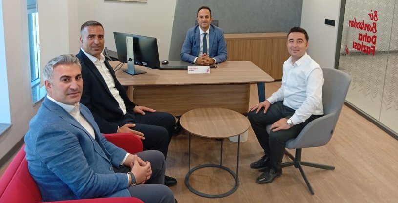 ALPARSLAN, ZİRAAT VE HALK BANKASI VAN TUŞBA ŞUBELERİNİ ZİYARET ETTİ